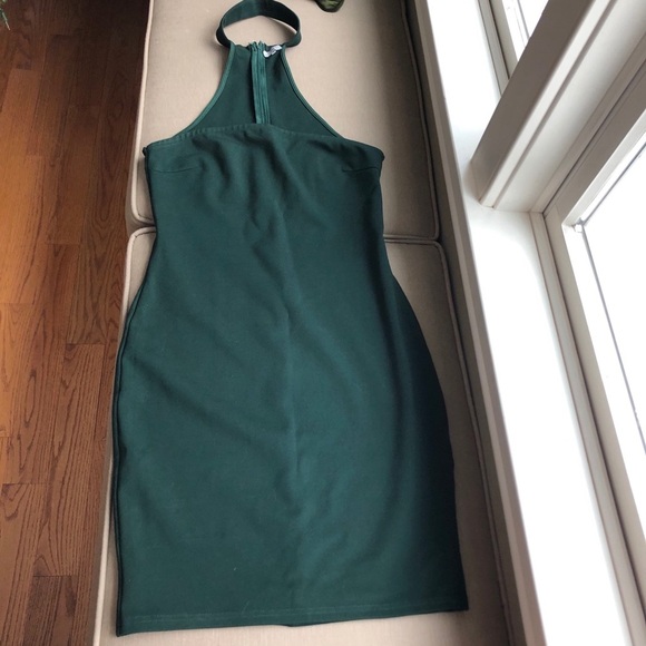 Dark Green Strapless Dress with Neck Collar - Picture 1 of 7